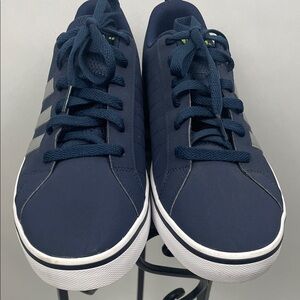 Adidas Men's Dark Blue Sneakers with Silver Stripes size 10